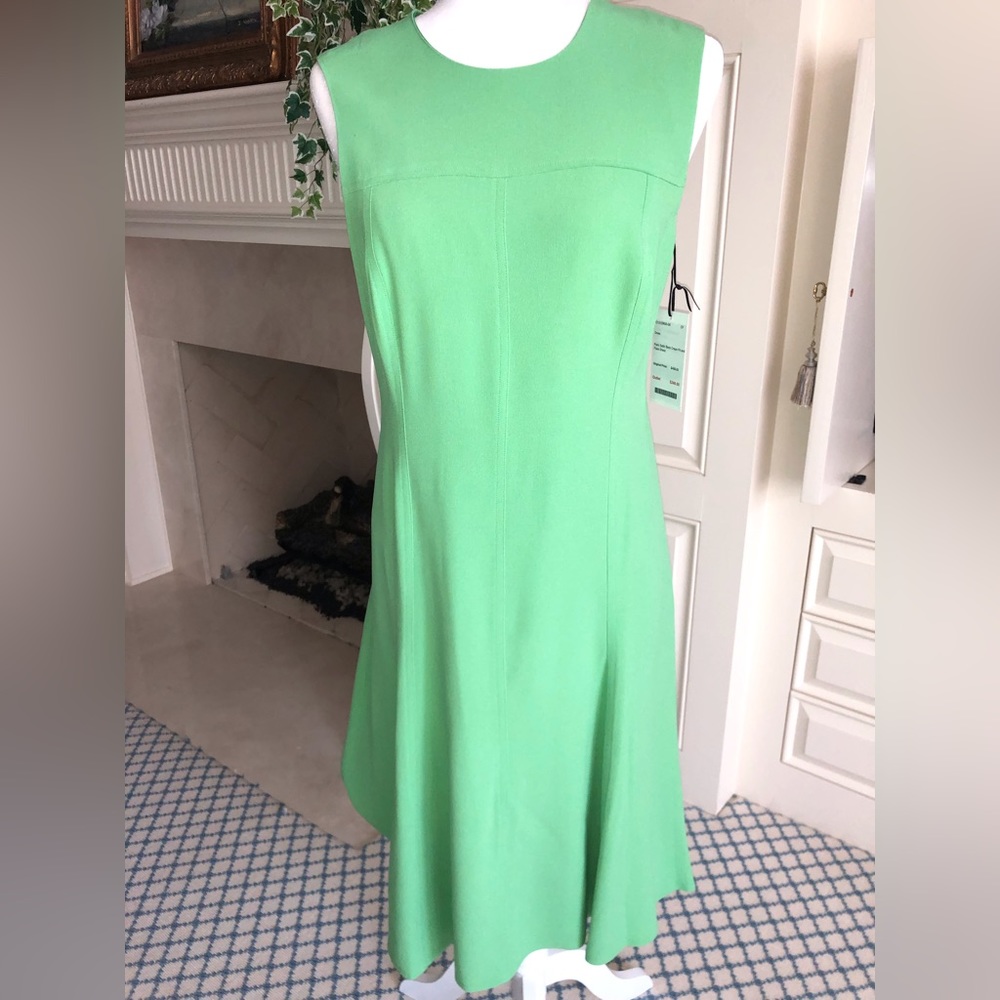 NWT Worth Collection Palm Green Satin Back Crepe Fit and Flare Dress Size 6